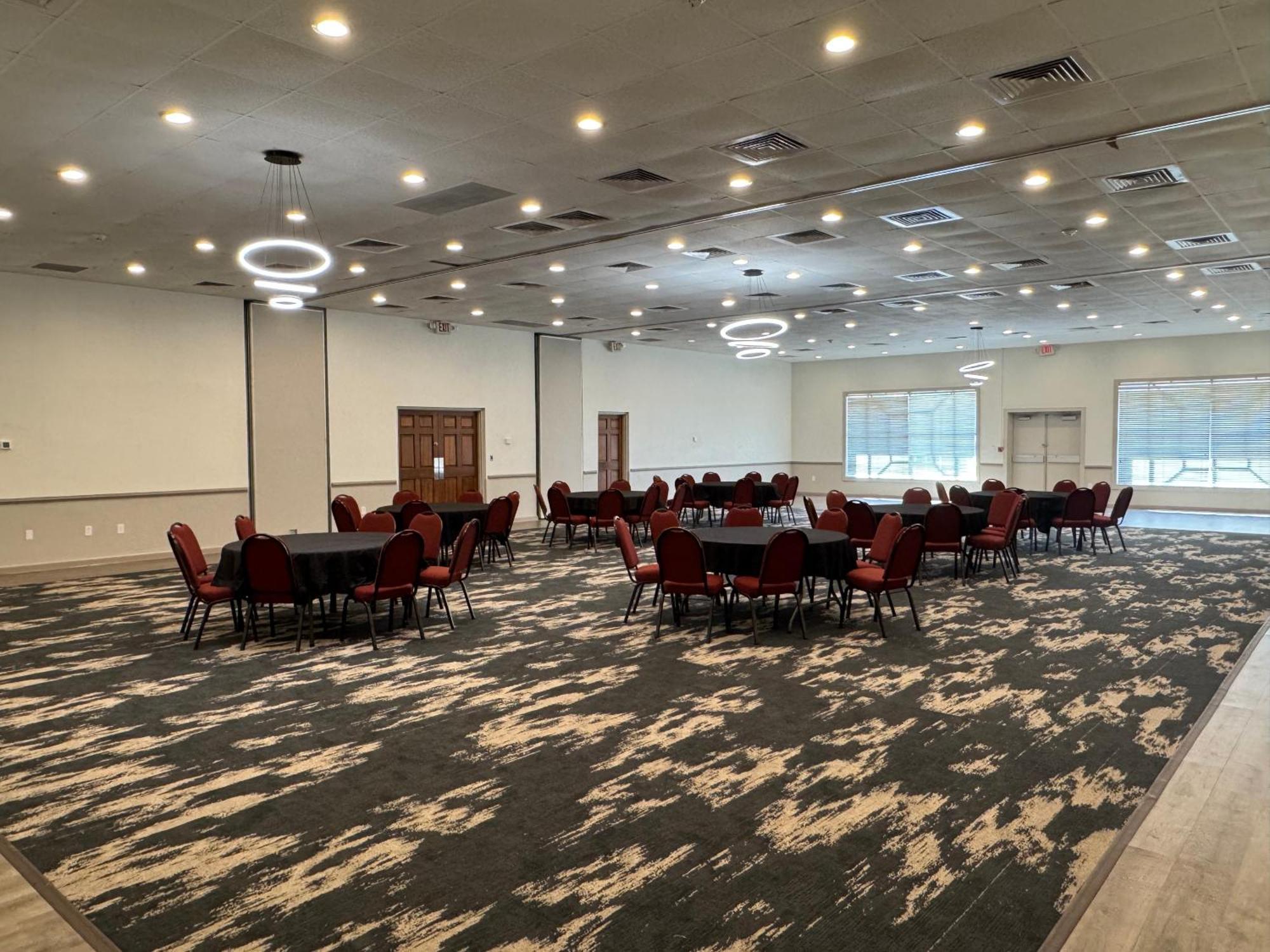 Clarion Inn & Suites Dothan South Esterno foto