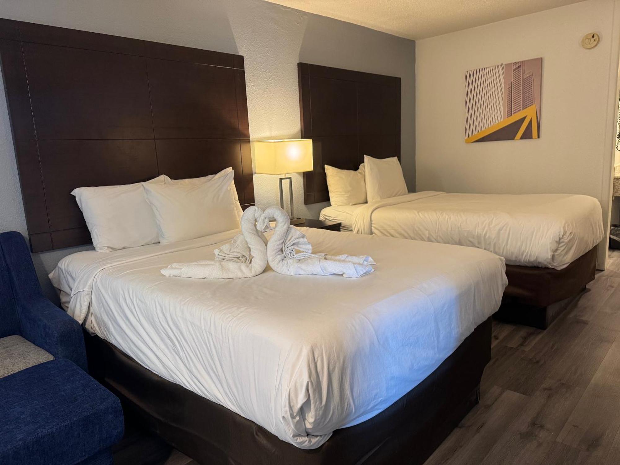 Clarion Inn & Suites Dothan South Esterno foto